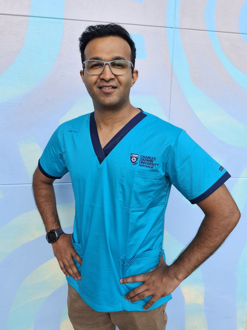 CDU CLASSIC UNISEX SCRUB TOP WITH 5 POCKETS