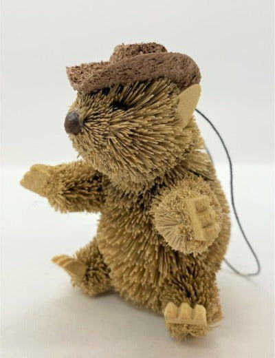 WOMBAT WITH AKUBRA HAT